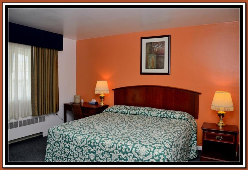 The Cardinal Inn Лурей Екстер'єр фото