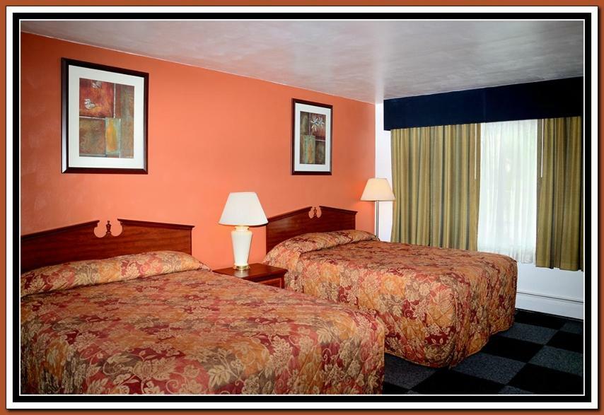 The Cardinal Inn Лурей Екстер'єр фото